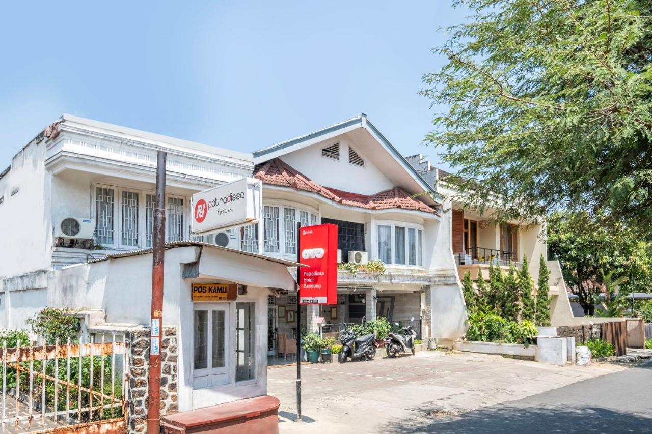 Oyo 1444 Patradissa Stasiun Bandung Hotel Esterno foto